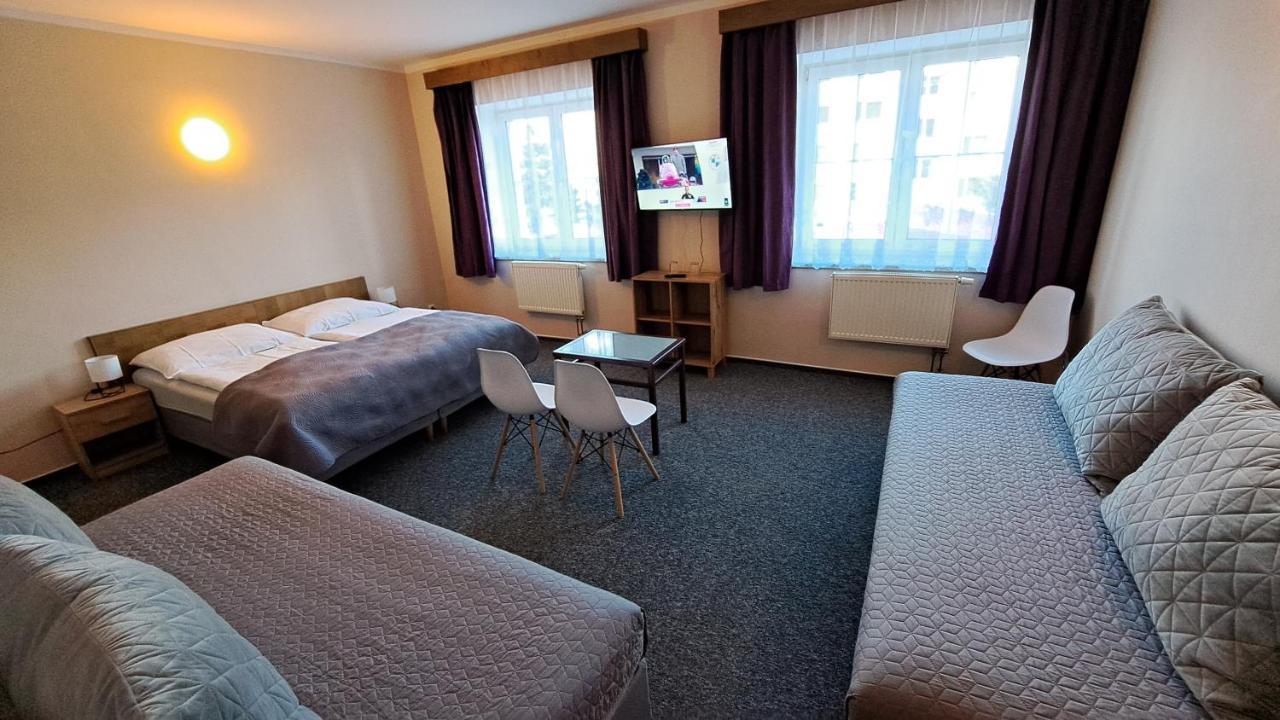 Pension Pavir Zidlochovice Esterno foto