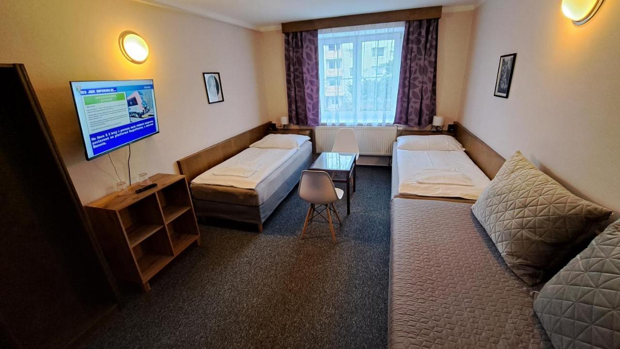 Pension Pavir Zidlochovice Esterno foto
